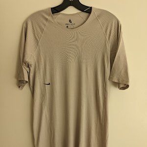 COPY - NikeLab AAE Moon Particle Top Medium